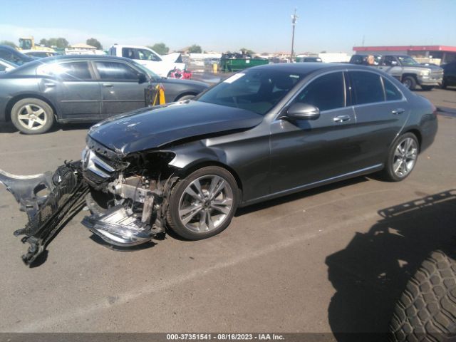 55SWF4JB8JU264875 Mercedes-Benz C-class C 300