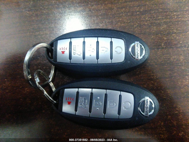 Nissan ROGUE SV 2019 5N1AT2MT2KC705469 Image 3