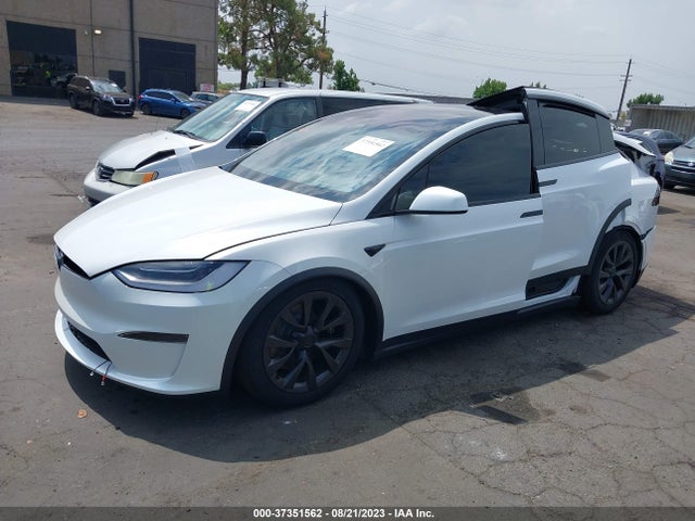Tesla MODEL X 2023 7SAXCAE54PF365943 Image 2