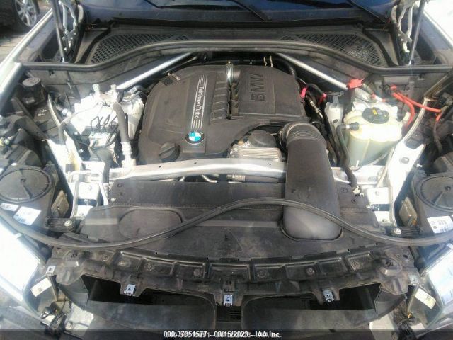 5UXKR2C38H0X06997 BMW X5 Sdrive35i