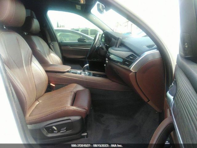 5UXKR2C38H0X06997 BMW X5 Sdrive35i