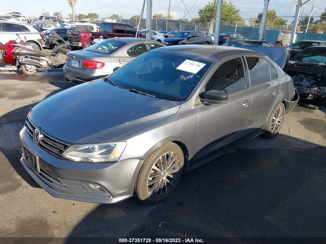 3VWD17AJ6GM393585 Volkswagen Jetta Sedan 1.8t Sport