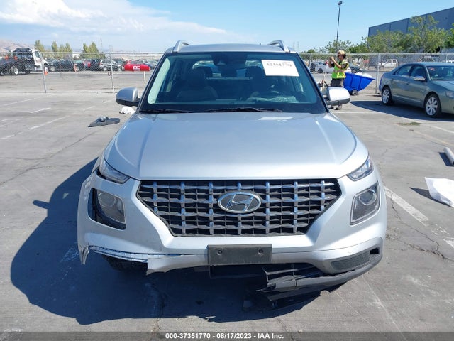 2022 HYUNDAI VENUE SEL VIN: KMHRC8A33NU191365