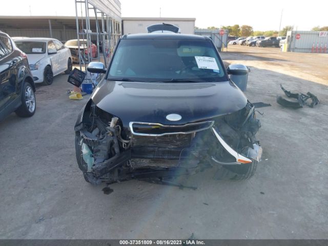 KNDJP3A56E7028993 KIA SOUL +