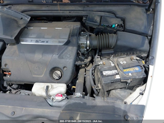 2008 ACURA TL VIN: 19UUA66228A047953