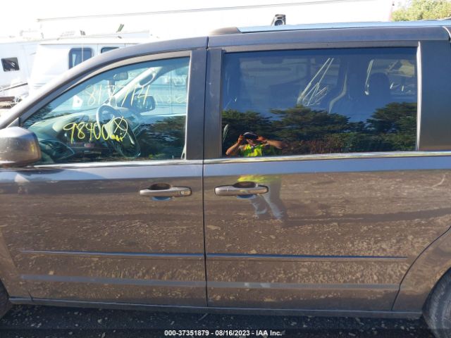 2C4RDGCG4HR817714 Dodge Grand Caravan Sxt