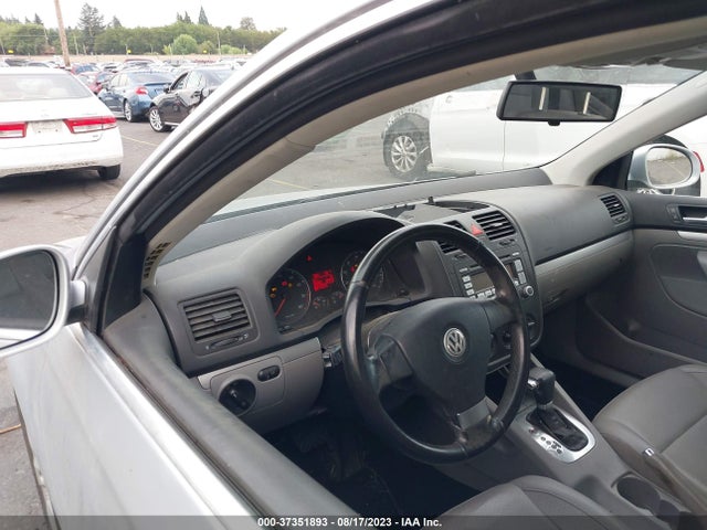 2008 VOLKSWAGEN JETTA SEDAN SE/SEL VIN: 3VWRZ71K98M037589