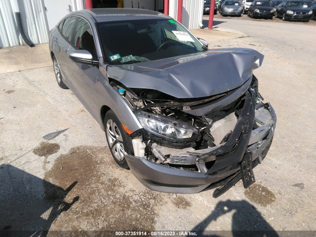 Honda Civic Lx 2018 19XFC2F52JE035289 Image 1