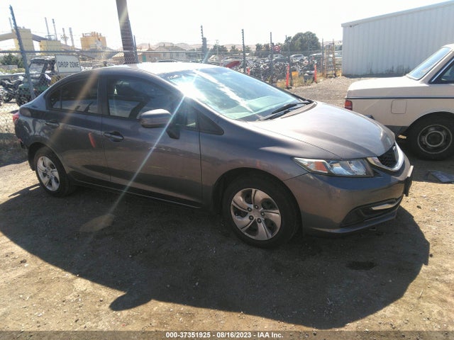 2014 19XFB2F58EE275231 main image