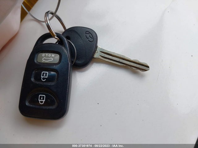 Hyundai ELANTRA SE 2016 KMHDH4AE9GU485541 Image 3