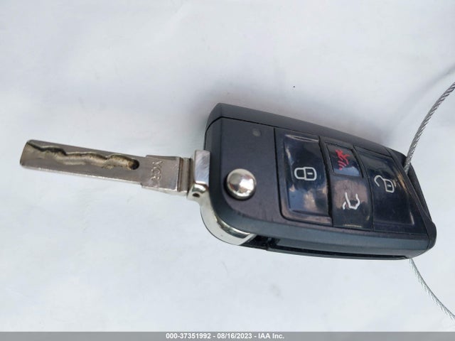 3VW217AU1FM039666 Volkswagen Golf Tsi S 4-door