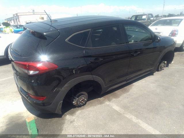 Hyundai TUCSON SE 2017 KM8J23A49HU555885 Image 4