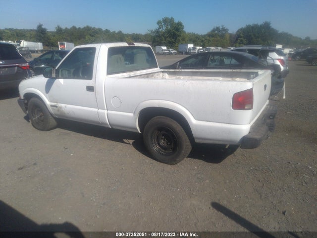 2001 CHEVROLET S-10 VIN: 1GCCS145418214477