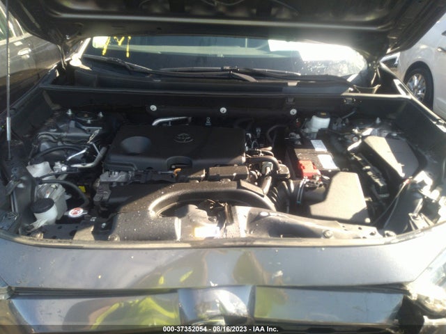 Toyota RAV4 LE 2019 2T3F1RFVXKW056184 Image 10