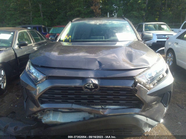 Toyota RAV4 LE 2019 2T3F1RFVXKW056184 Image 12