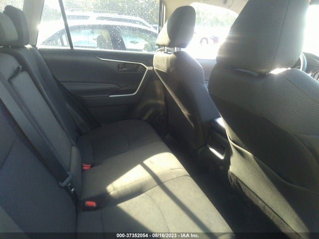 Toyota RAV4 LE 2019 2T3F1RFVXKW056184 Image 8
