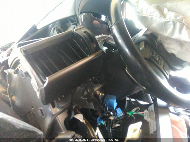 JTHBA1D24J5069915 Lexus Is Is 300