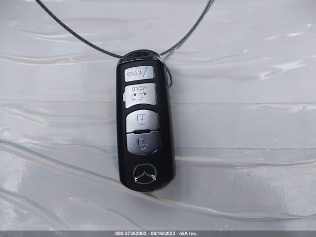 Mazda Mazda6 Sport 2017 JM1GL1U55H1142299 Image 3