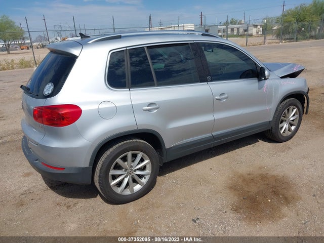WVGRV7AXXHW506176 Volkswagen Tiguan Wolfsburg Edition