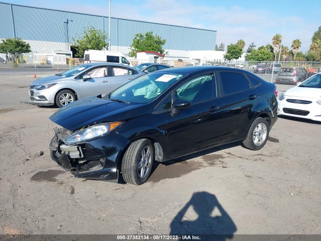 Ford FIESTA SE 2019 3FADP4BJXKM120260 Image 2