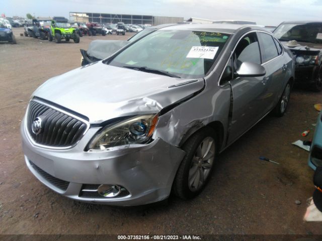 1G4PP5SKXE4214429 Buick Verano