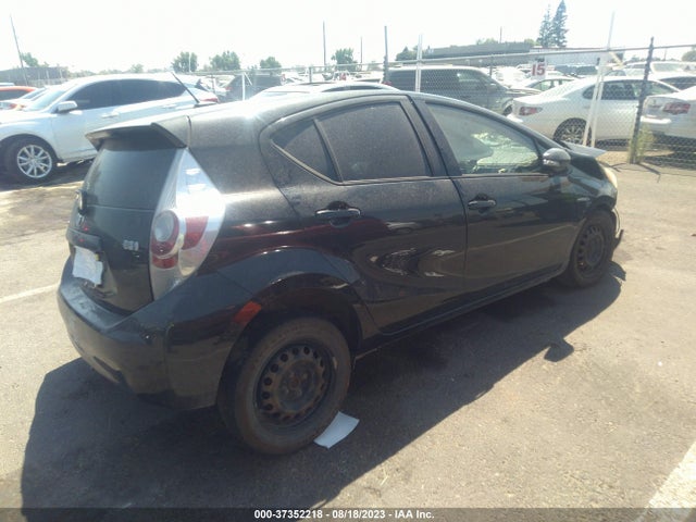 Toyota Prius C One/three/two/four 2014 JTDKDTB32E1059624 Image 5