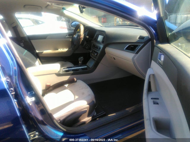 Hyundai SONATA SE 2017 5NPE24AF9HH541704 Image 6