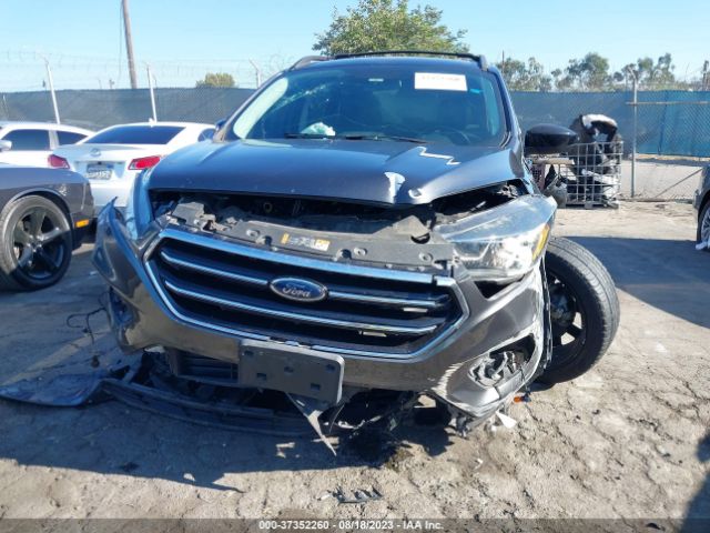 1FMCU0GD2KUA42106 Ford ESCAPE SE