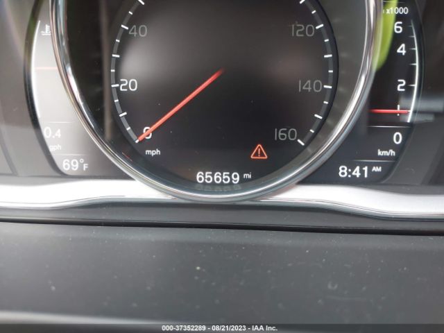 YV140MSK4H1371248 Volvo V60 Premier