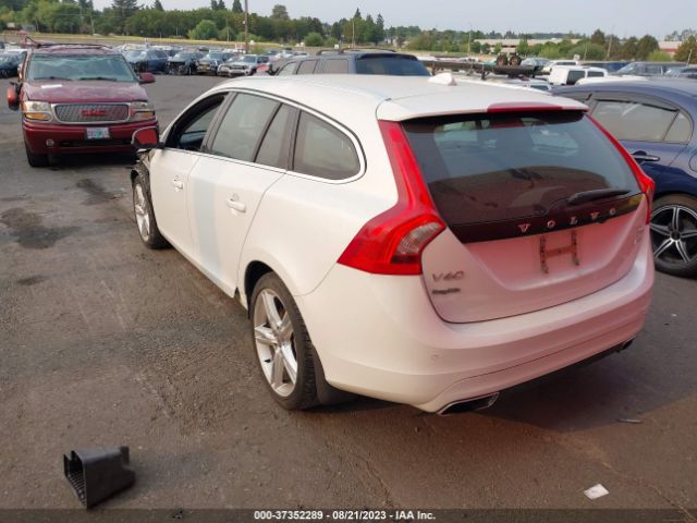 YV140MSK4H1371248 Volvo V60 Premier