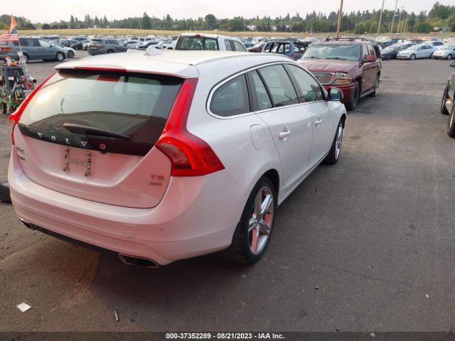 YV140MSK4H1371248 Volvo V60 Premier