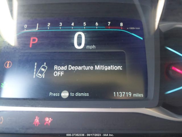 5FNYF6H10KB039631 Honda PILOT LX