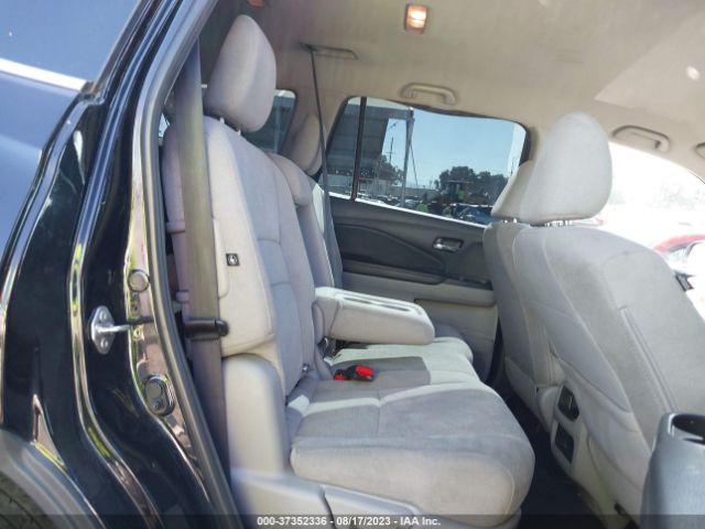 5FNYF6H10KB039631 Honda PILOT LX