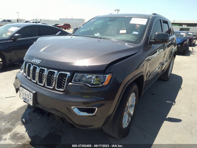 1C4RJEAG9MC595996 Jeep Grand Cherokee Laredo E