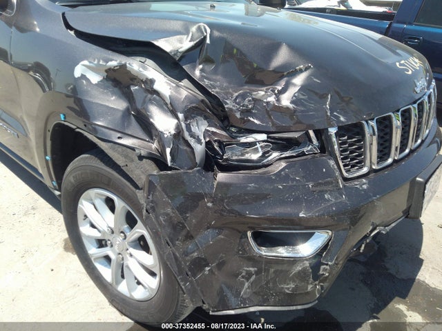 1C4RJEAG9MC595996 Jeep Grand Cherokee Laredo E