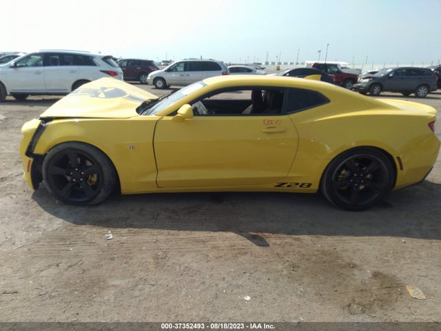 Chevrolet Camaro 1lt 2017 1G1FB1RX5H0171504 Image 14