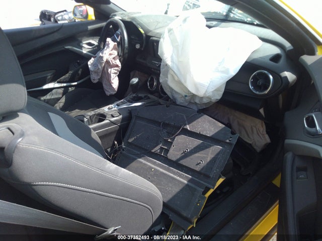 Chevrolet Camaro 1lt 2017 1G1FB1RX5H0171504 Image 5