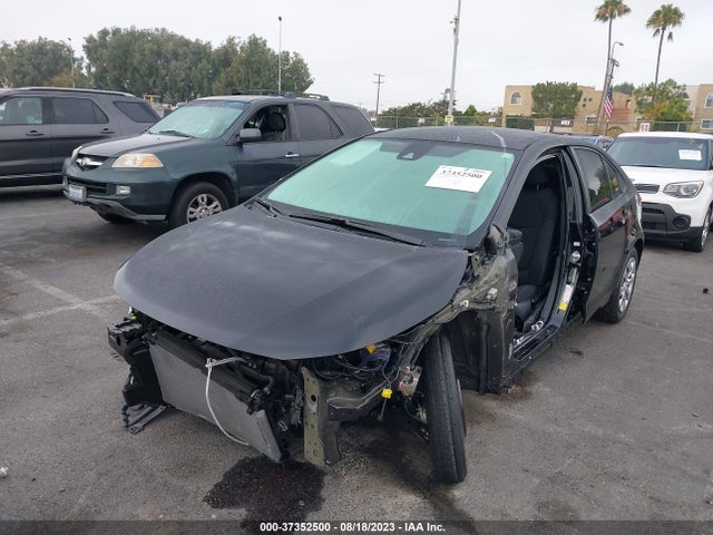 Toyota COROLLA LE 2022 5YFEPMAE5NP373244 Image 2