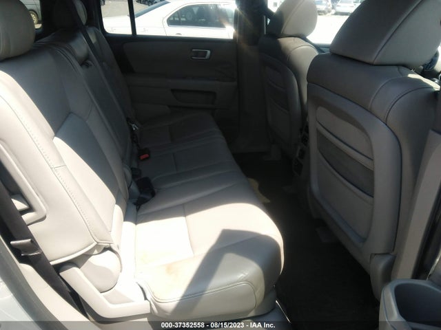 2010 HONDA PILOT EX-L VIN: 5FNYF3H65AB015186