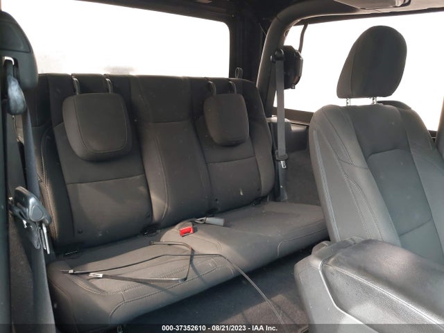 1C4GJXAG3KW564354 Jeep Wrangler Sport S