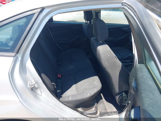 1FADP3E24GL245956 Ford FOCUS S