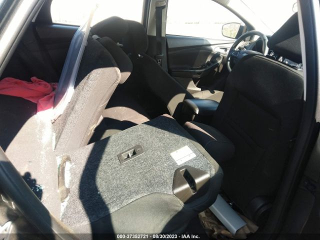 1FADP3K25HL267115 Ford FOCUS SE