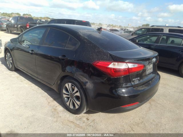 KNAFK4A65G5616916 KIA FORTE LX
