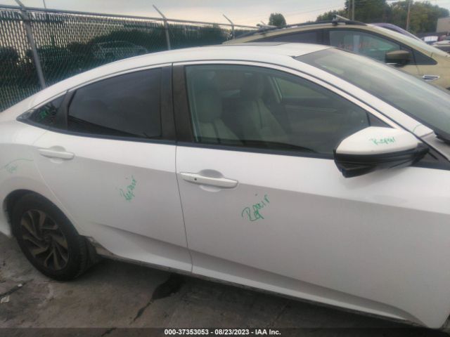 19XFC2F75GE014642 Honda Civic Sedan Ex