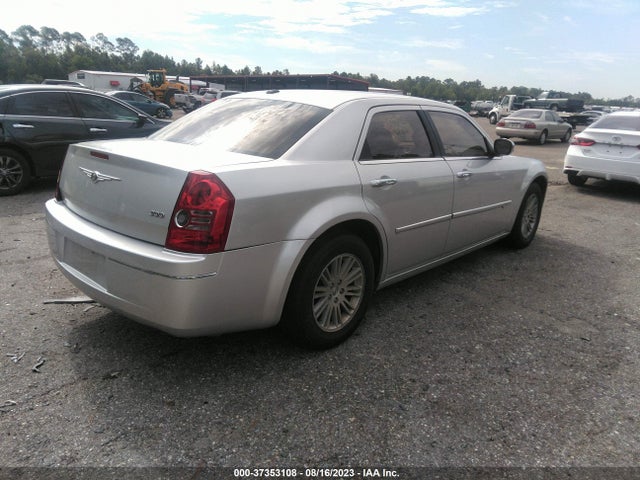 2010 CHRYSLER 300 TOURING VIN: 2C3CA5CV7AH327656