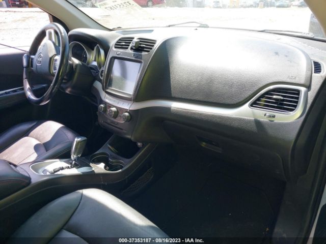3C4PDCEG5JT219163 Dodge JOURNEY GT