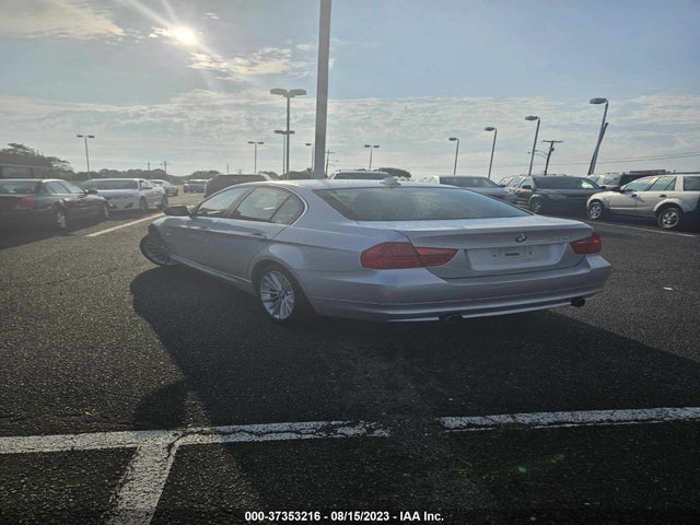 2011 BMW 335 VIN: WBAPL5C56BA742116