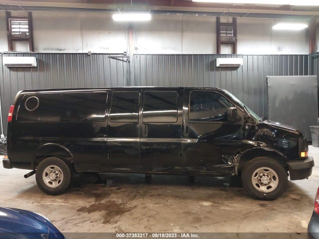 2008 CHEVROLET EXPRESS CARGO VAN VIN: 1GCGG29C881158207