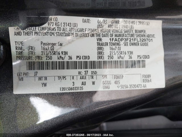 2015 FORD FOCUS SE VIN: 1FADP3F21FL329701