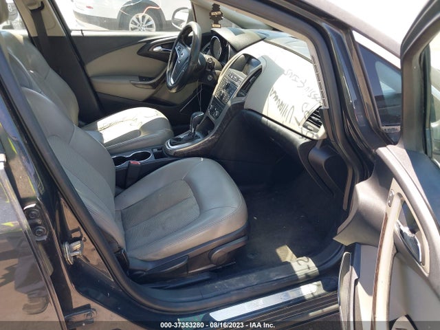 1G4PR5SK2E4158769 Buick Verano Convenience Group